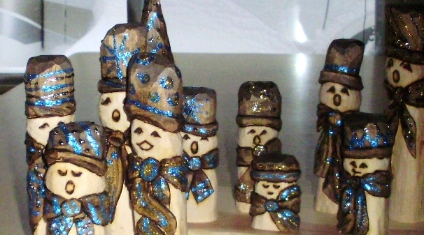 Hand Carved Snowman Family Chorus Extra Snowmen Wood Carvings 
