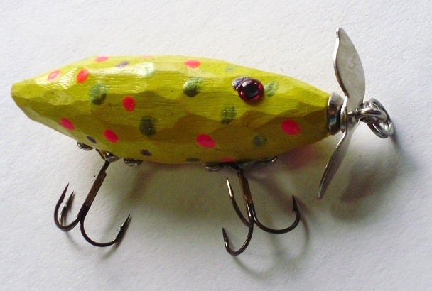 Hand Carved Fishing Lures: M10327 Wood Carvings 