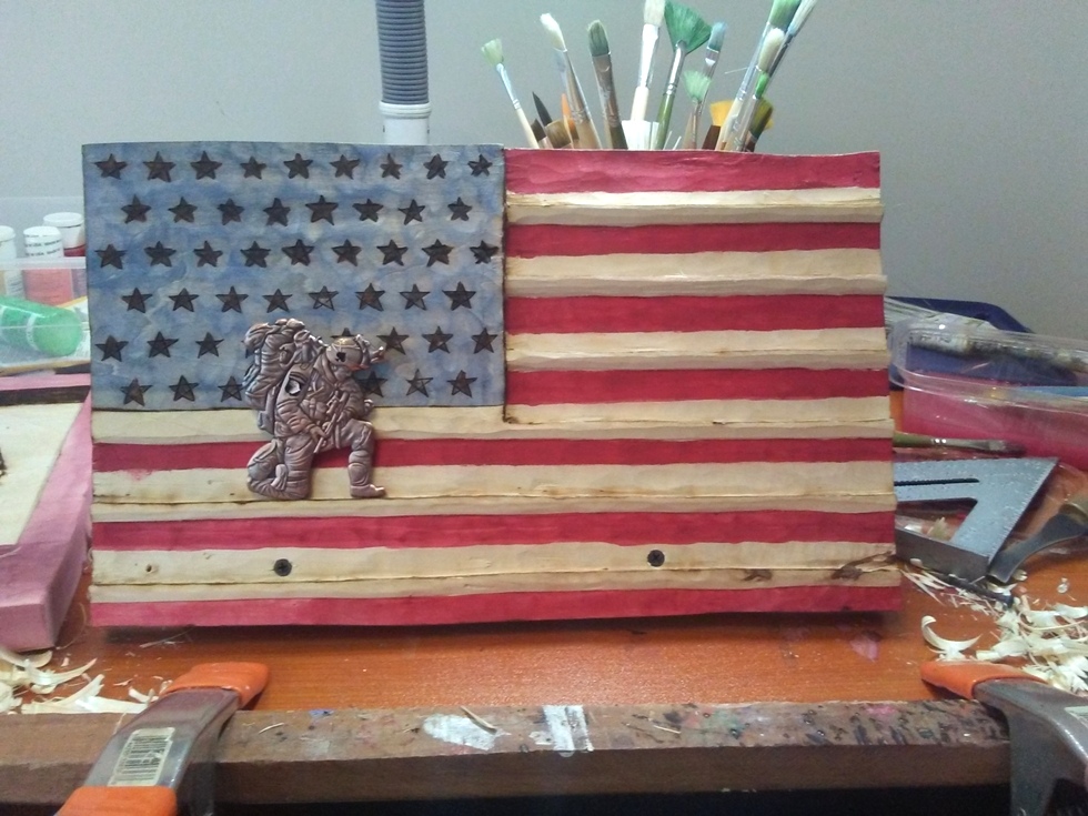 American Flag Coin holder Wood Carvings 