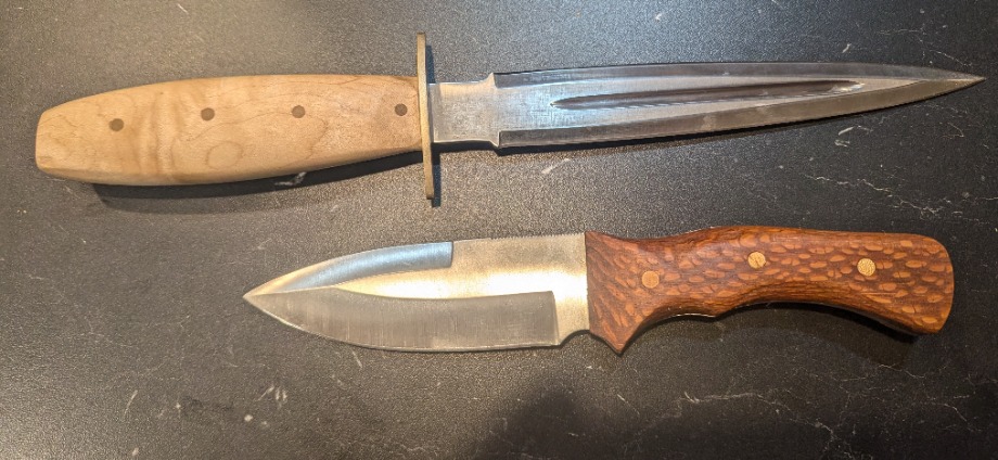 Great Lakes Custom Knives  Wood Carvings 