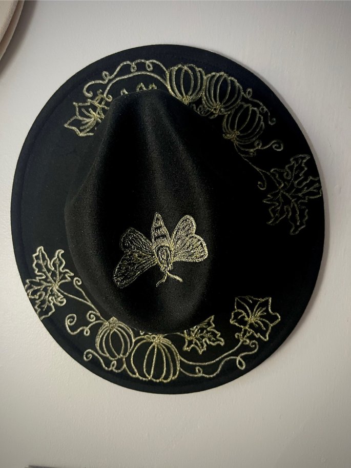 Stevie Nicks Fashion Hat Wood Carvings 