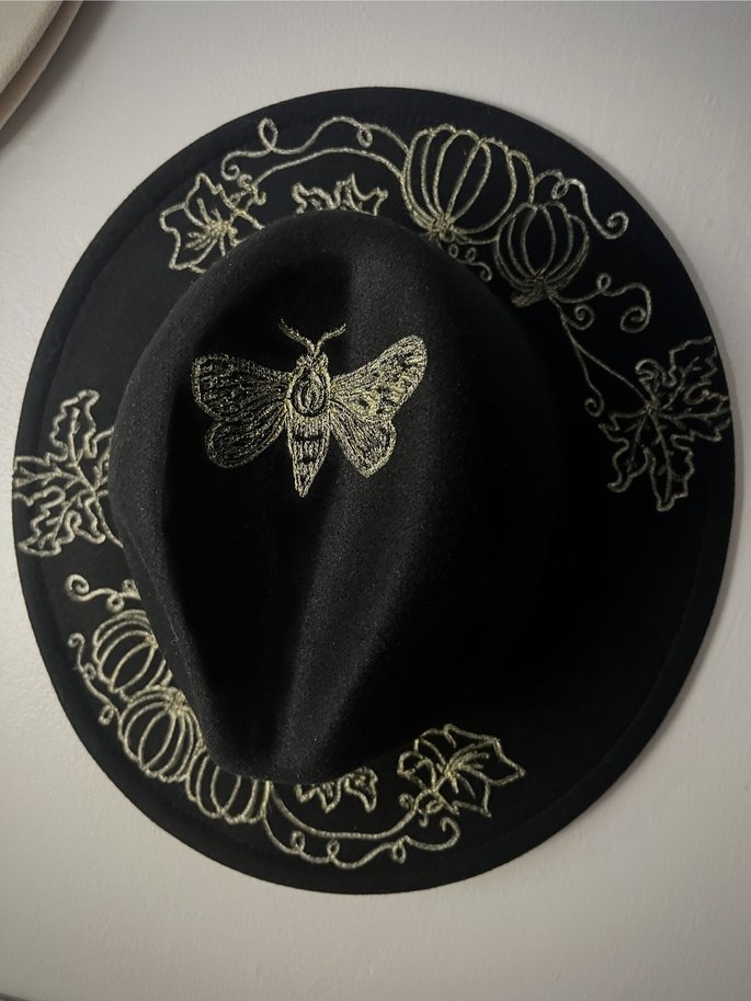 Stevie Nicks Fashion Hat Wood Carvings 